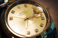 劳力士手表表壳破裂解决办法